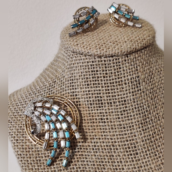 Vintage Charles Reis CRC Starburst Comet Brooch & Earrings Set - Picture 6 of 12